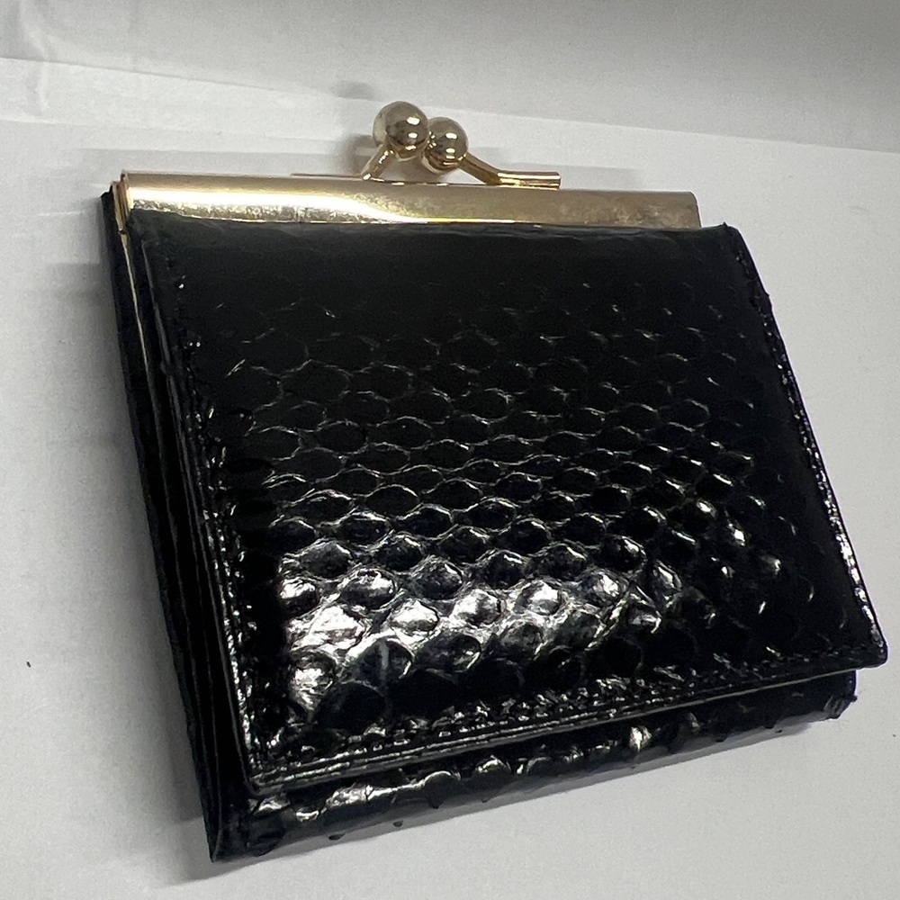 Marshall Field’s Black Snakeskin Mini 3” x 2.5” Kisslock Trifold Wallet - Unused
